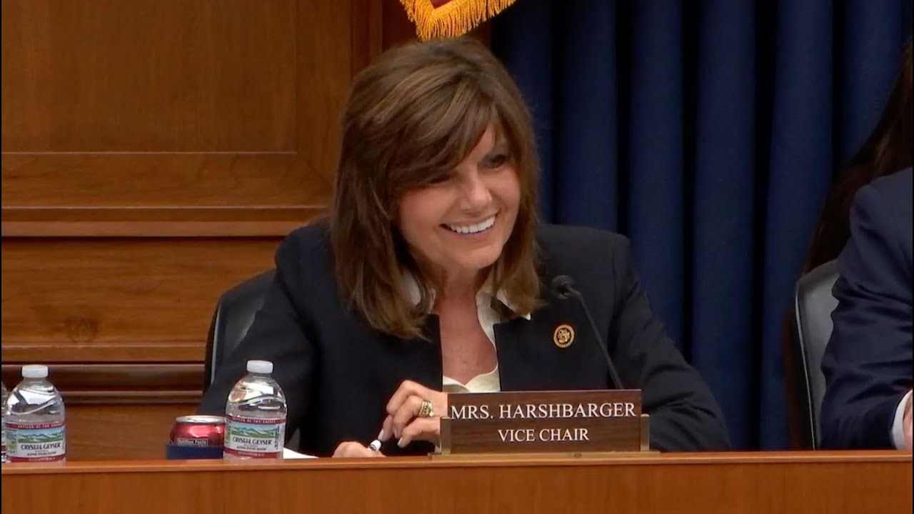 Harshbarger Highlights Bipartisan Bill to Expand Access for Rural Medicare Patients