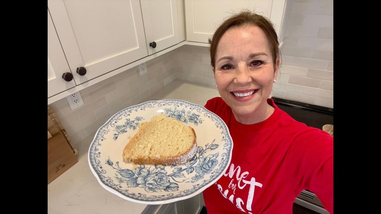 Making @memesrecipessc famous pound cake | family cake recipe that might be the best ever tasted