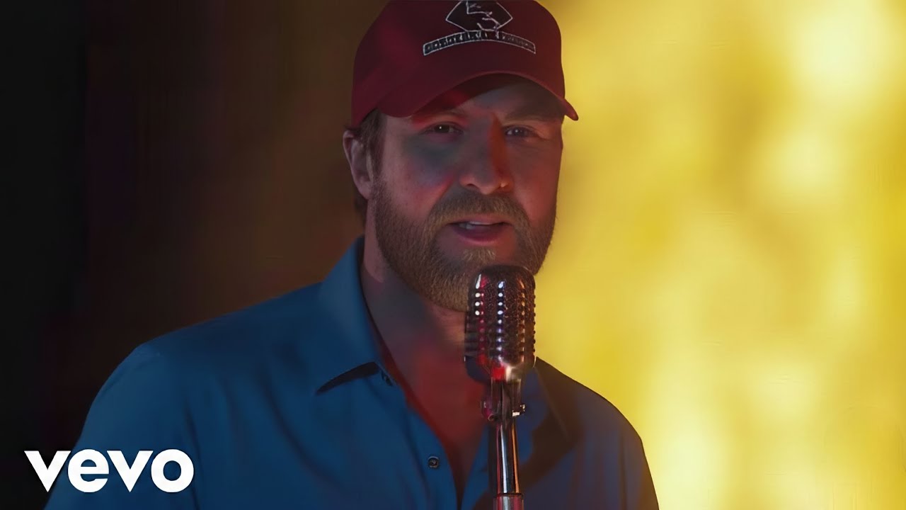 Luke Bryan - Livin’ It the Right Way )Music Lyrics