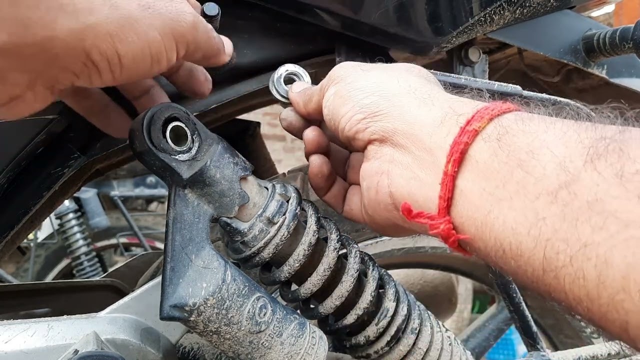 How to replace rear Shock absorber of Bajaj Pulsar150