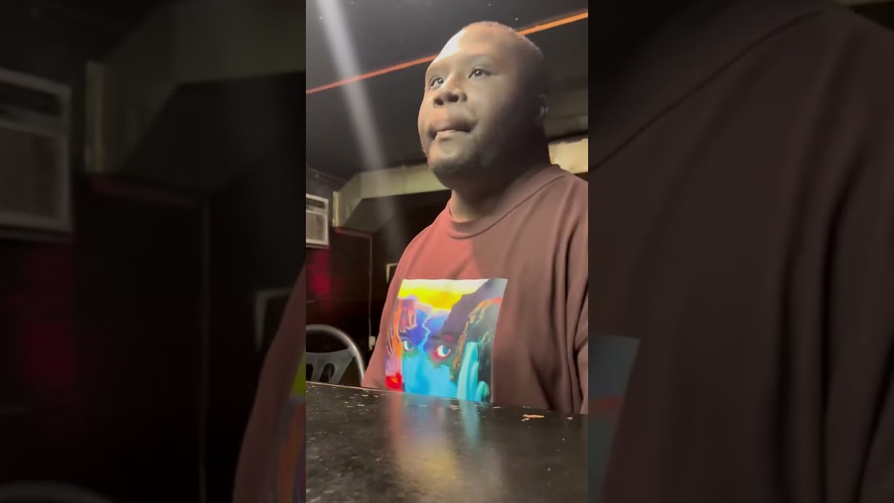 Coach Flash told Tall Pines to leave since DJ do not want to feed him DJ nutted up😂😂