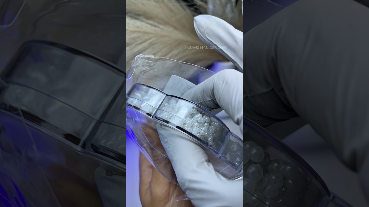 Ultra-Modern Pearl Nails Soft Elegance, Effortlessly Chic