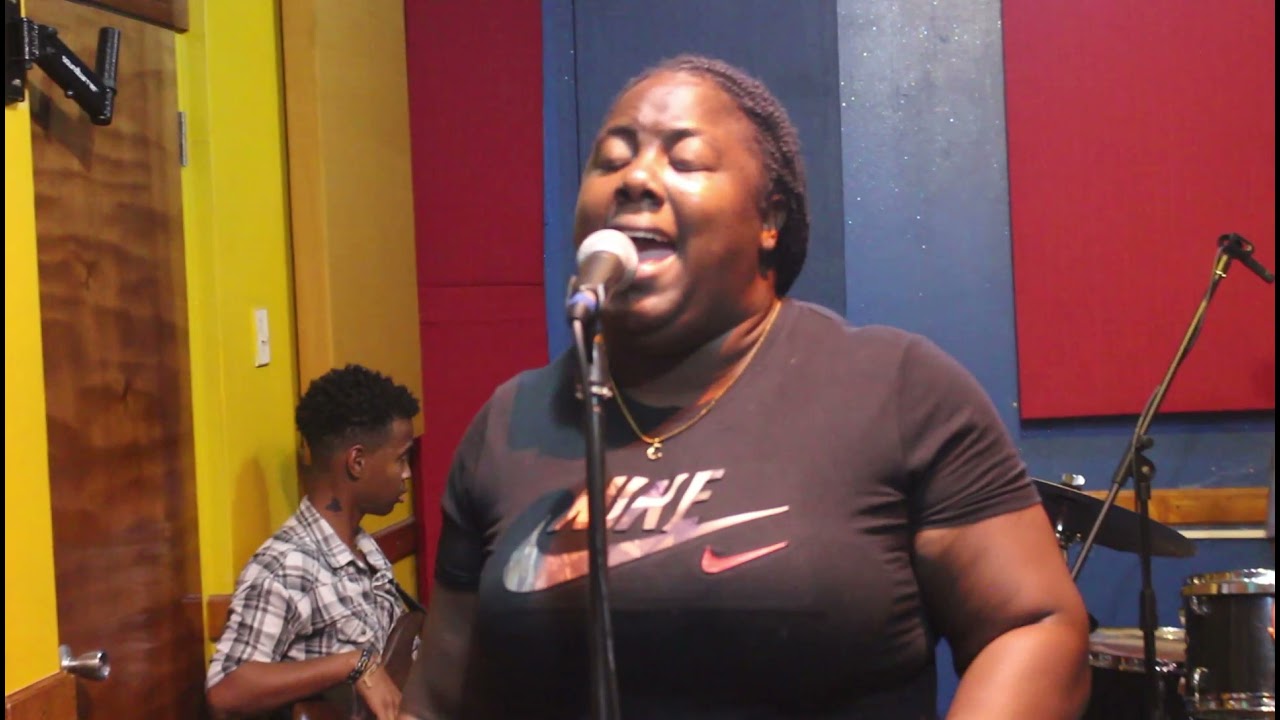 Too much to gain to lose ||cover|| Pastor Crystal Maye ft. Sueshawna Lewis||Gospel Acoustics