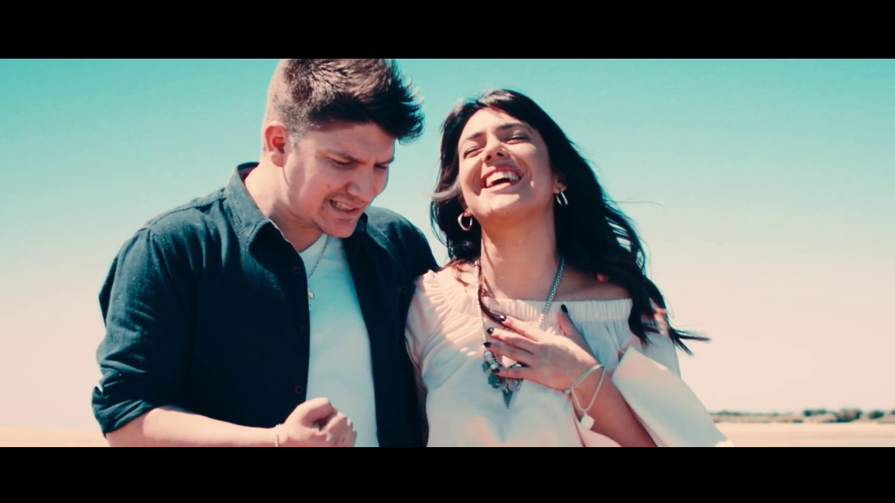 Mart&iacute;n Pi&ntilde;a - Olvidate Ft. Angela Leiva (Video Oficial)