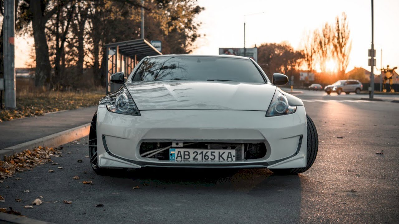 Nissan 370z | Cinematic | Sony a6300 + Sigma 30mm f1.4