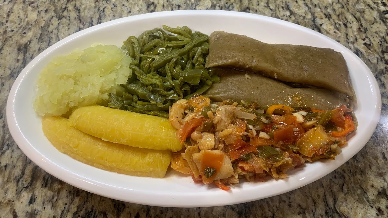 How to make Ducana & Saltfish: Antigua & Barbuda 🇦🇬 Caribbean Food #MyAntiguanKitchen