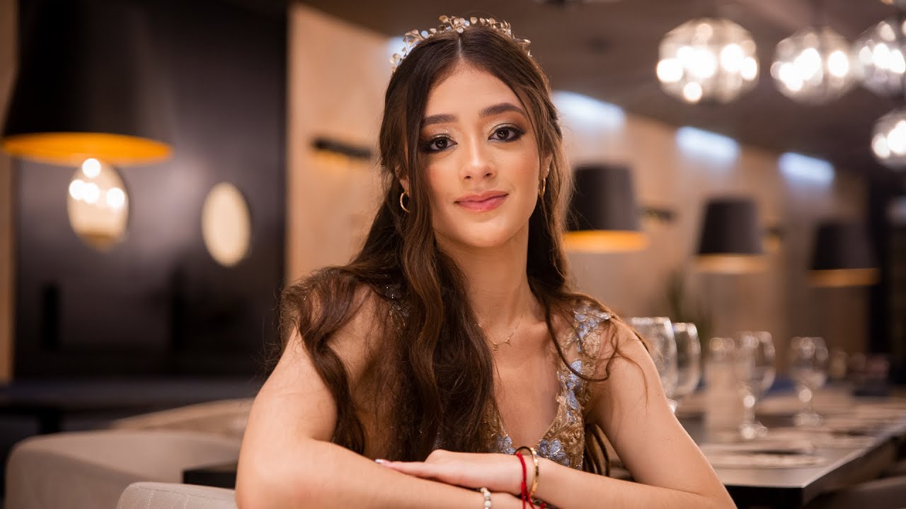 Gabriela Burbano | Valdivision Quinces