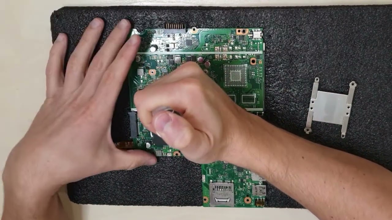ASUS VivoBook Max X541UA disassembly and assembly of laptop, replacement of thermal paste