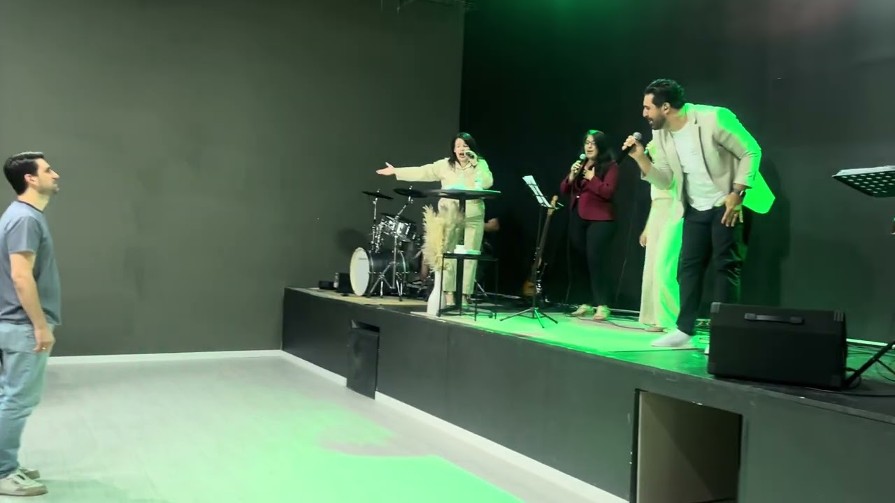ALABA_culto em espanhol La Vite Milano