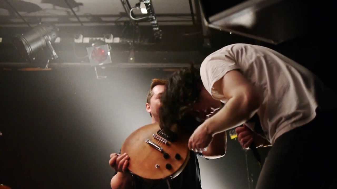 BISON BISOU Live @ Jardin Moderne Rennes (Festival Roulements De Tambour # 12) 4/5