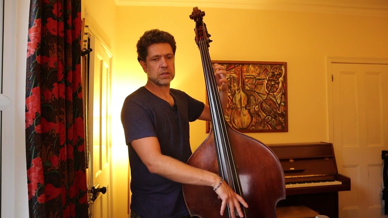 Israel Crosby's bass line on Night Mist Blues #jazzbass