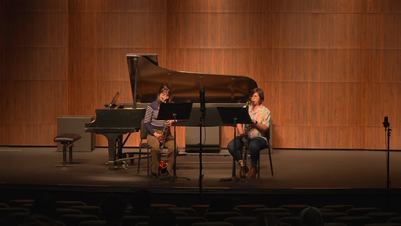 Marc Mellits: Wide Load for two bass clarinets