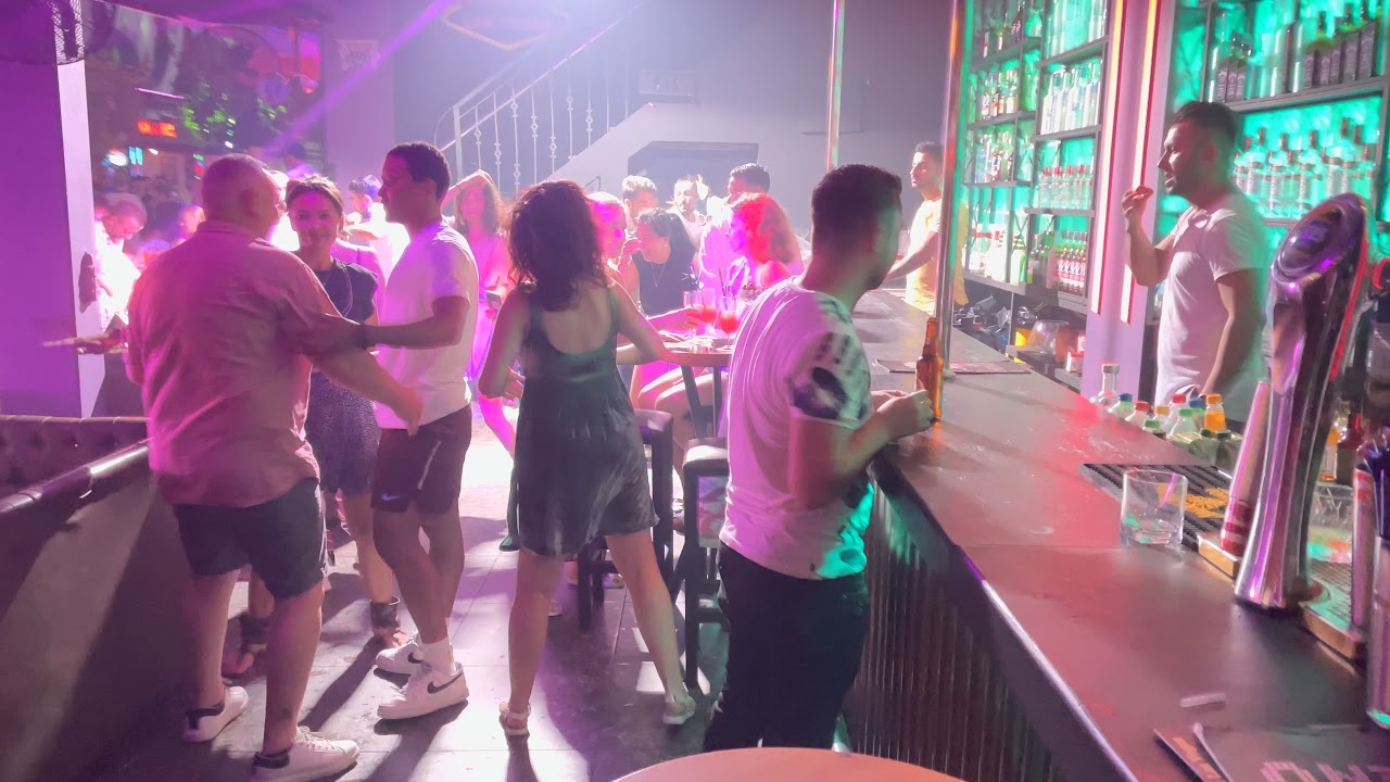 Las Vegas Bar Alanya, Party Time after covid19 restrictions lifted.