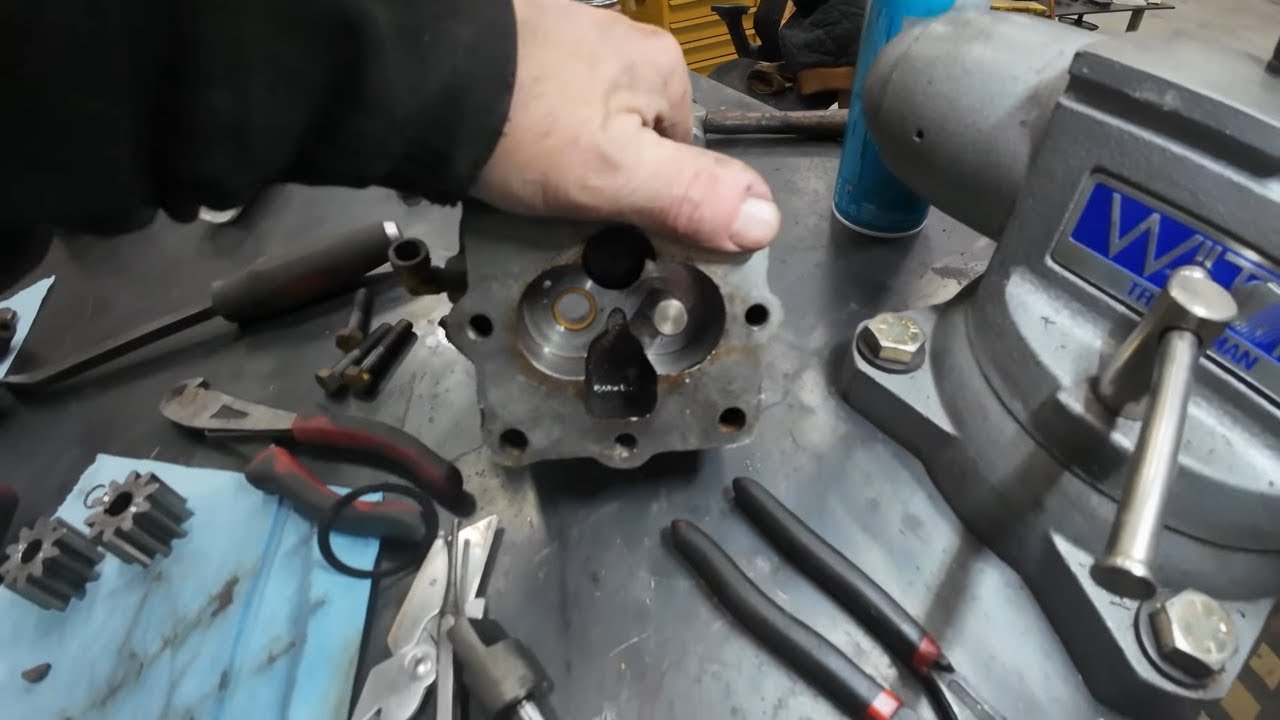 D9H Governor And Shop Cleanup, Episode 22