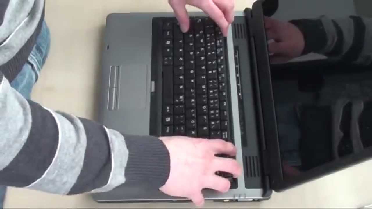 Tastatur Tausch Unterseite verschraubt ohne Blende (Notebook / Laptop)