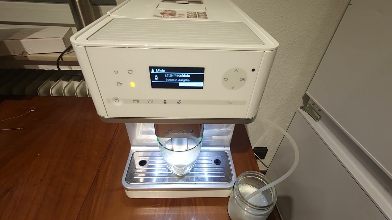 Miele CM6350 white