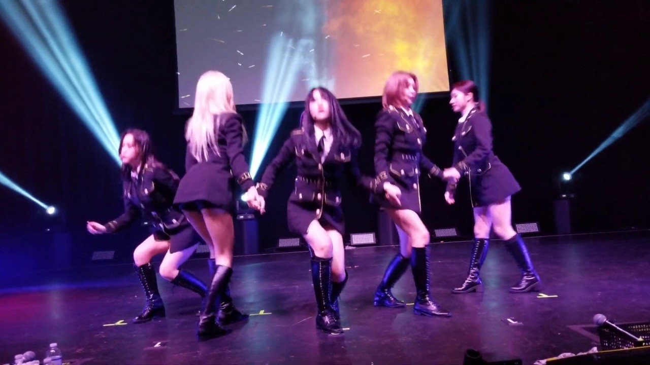 Dreamcatcher (드림캐쳐) - Deja Vu (데자부) - Live in Orlando 191213 - 4k Fancam