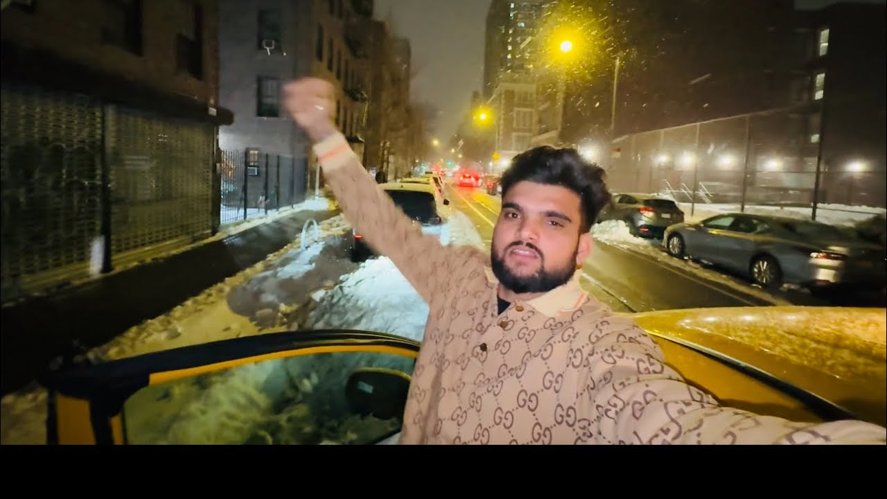 Chalo Gadi clean Karna Chale 😆 Phir sa snow Aa gay Aaaa ￼￼￼