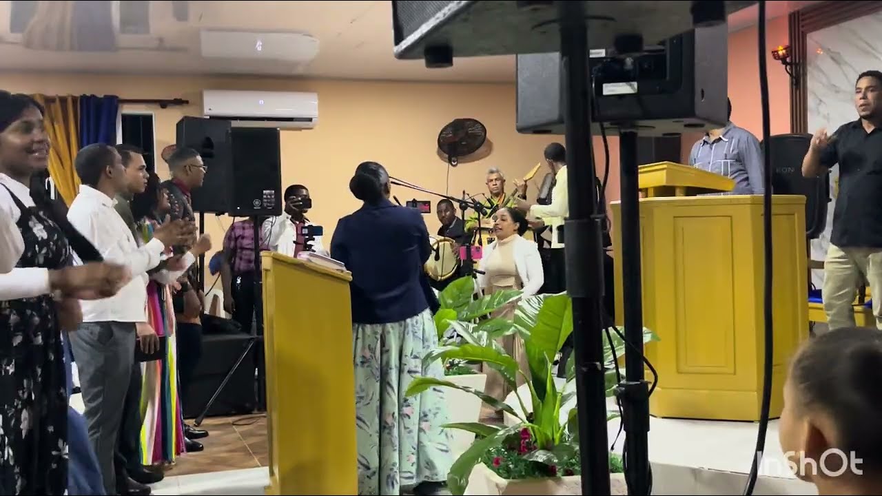 Que vuelva que vuelvan los profeta de ayer / Pastora Evelyn monteros 