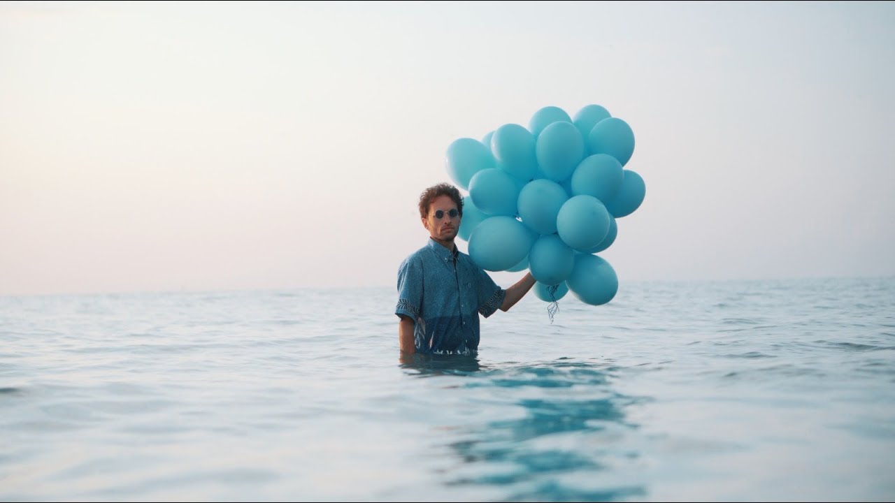 Manu Dyens - Bleu Ciel (clip officiel)