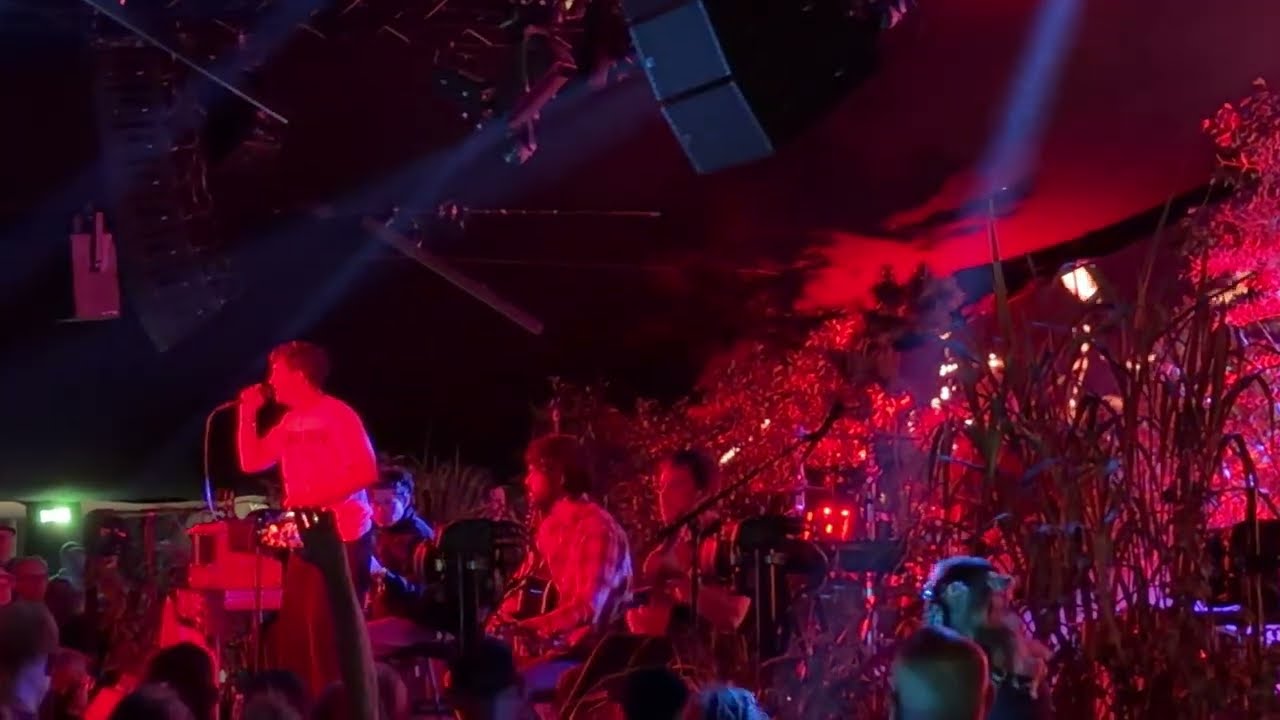 Madra Salach - In the Aeroplane Over the Sea // Roskilde Festival, Denmark 2026