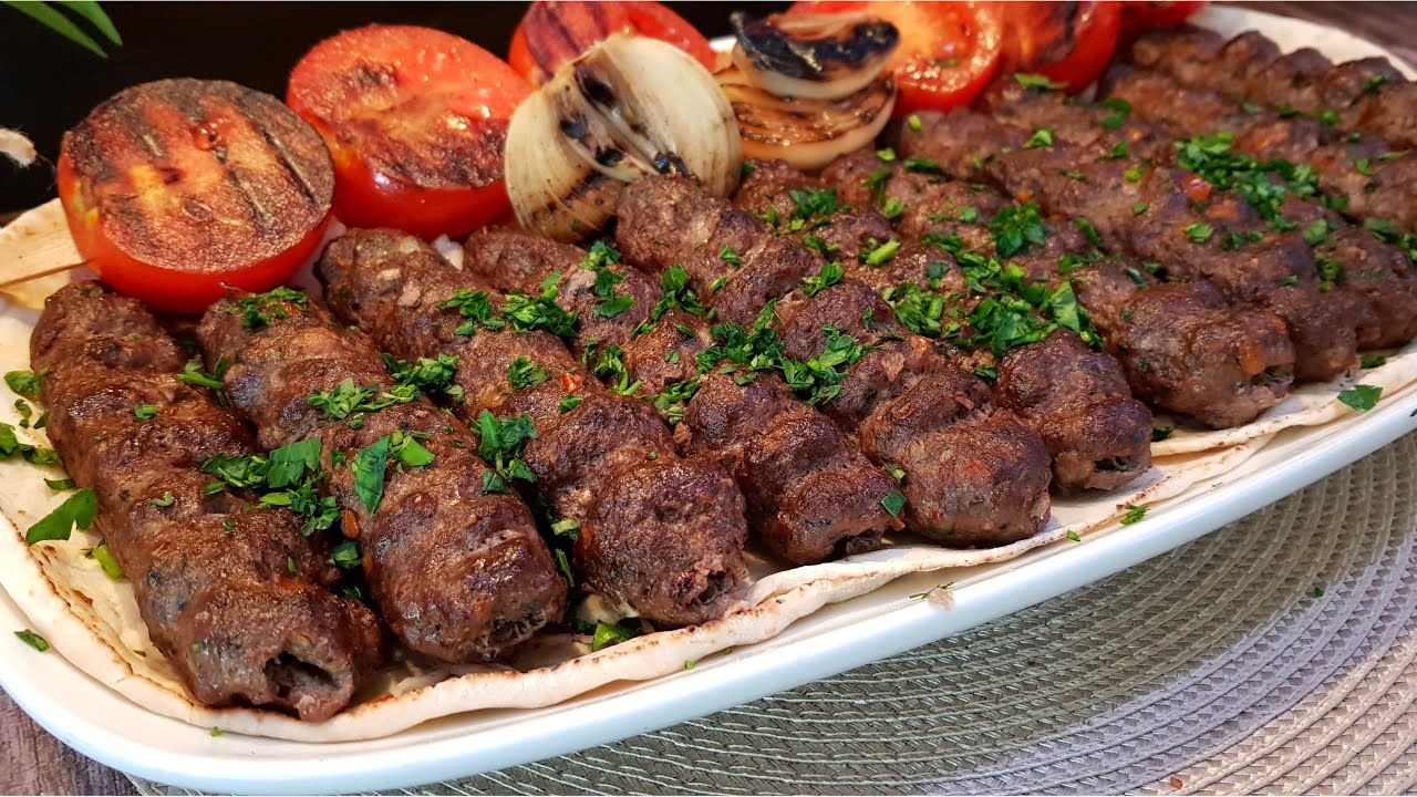 الكباب المشوي باالفرن بتتبيلة مميزة بتنافس المطاعم