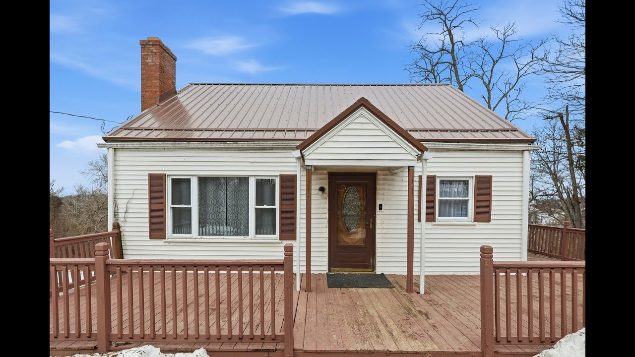 1395 Amity Ridge Rd Washington, PA | ColdwellBankerHomes.com