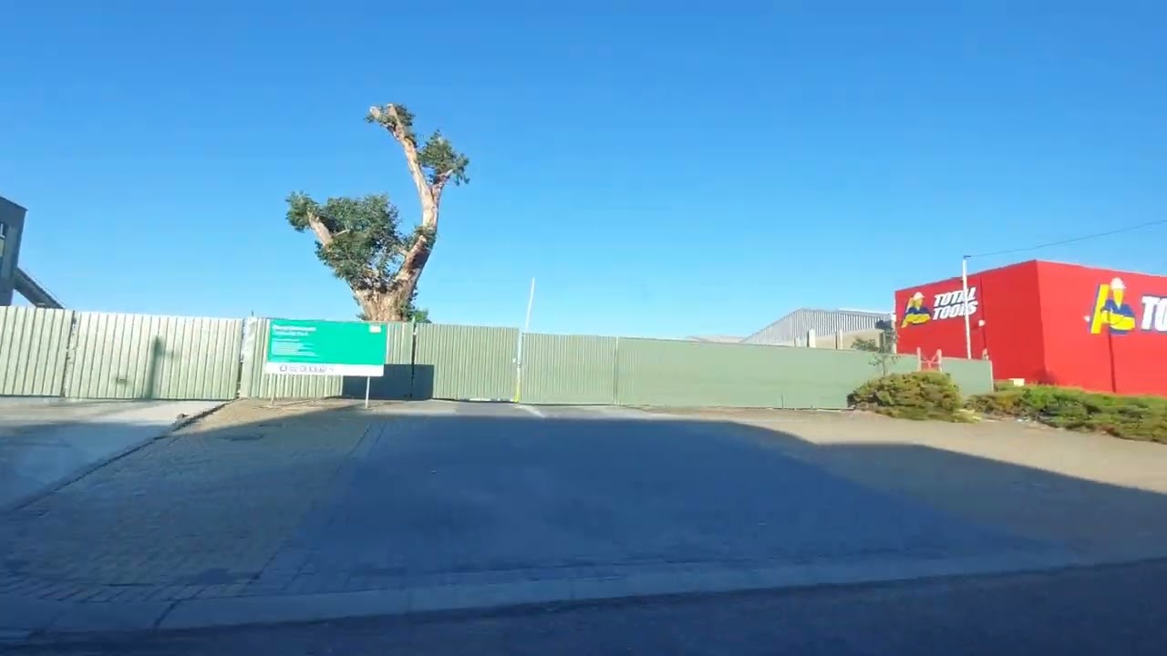 Scarborough Beach Rd., Innaloo WA 6017 Australia #perth #perthwa #travel #roadtrip #road 