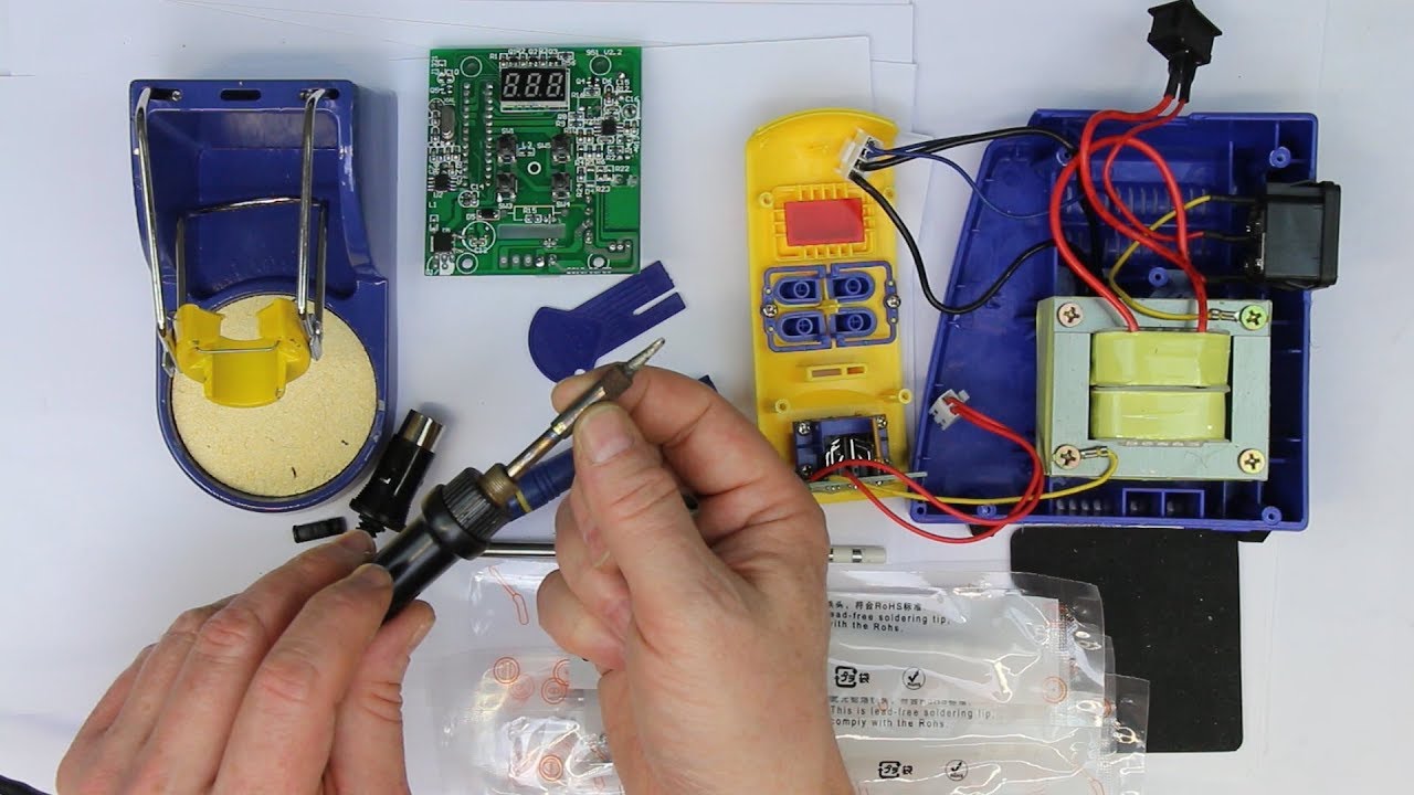 A Hakko FX-951 Clone: Teardown & Reverse-Engineering
