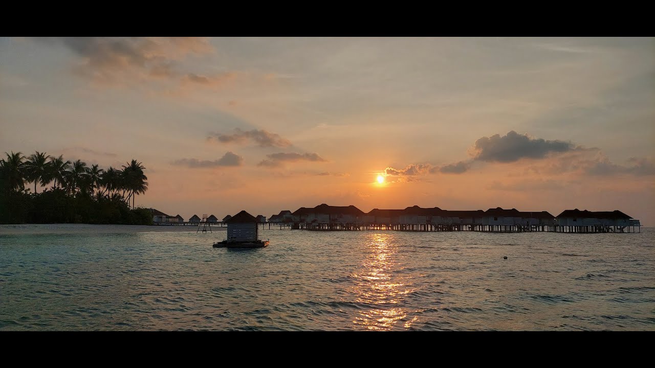 6am walk around Machchafushi (Centra Grand Island Resort)