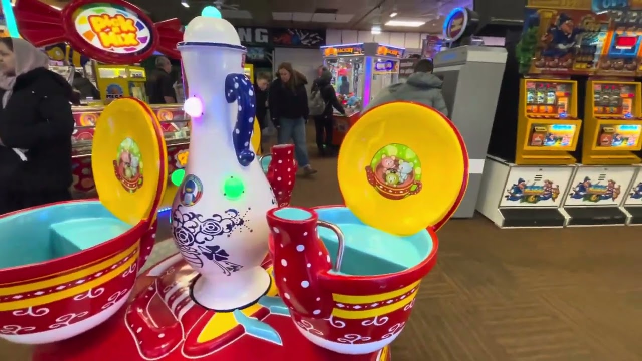 GOLDEN MILE ARCADE AMUSEMENTS BLACKPOOL #blackpool #viralvideo #foryou #arcade #walkingtour 