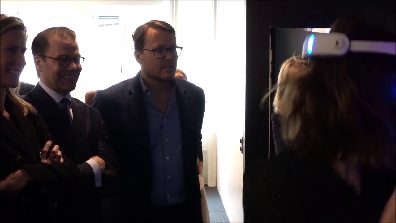 Prince Constantijn and Prince Daniel visit tech companies