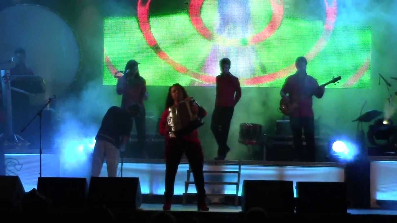 MINHOTOS MAROTOS-19-7-2013= MIX NO CONCERTO EM ATAES-Guimaraes!