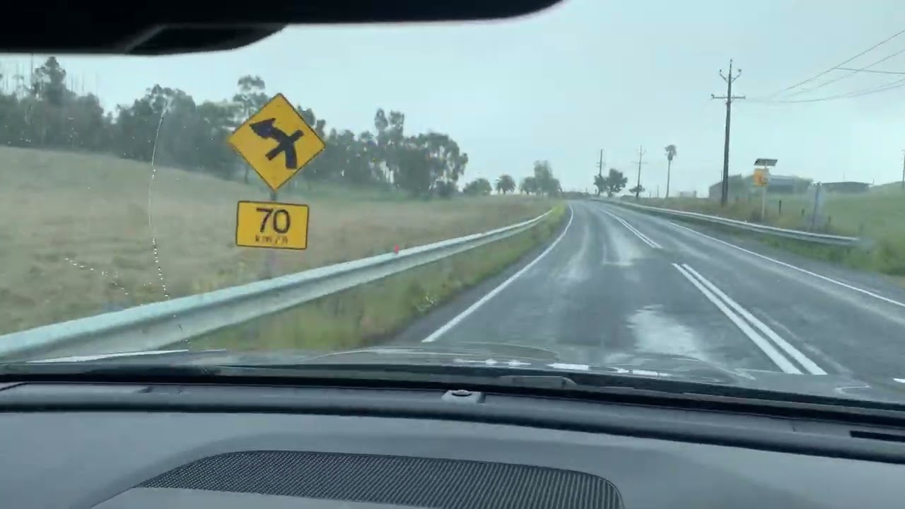 Subaru Outback 2023 и девяносто первый бензин.