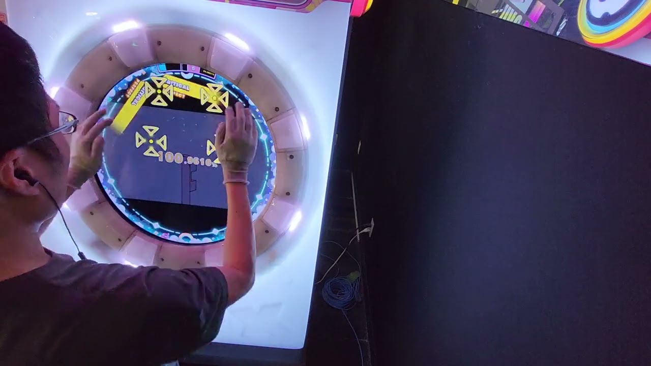 【maimai手元動画】 ももいろの鍵 MASTER 初SSS+ 100.5928%