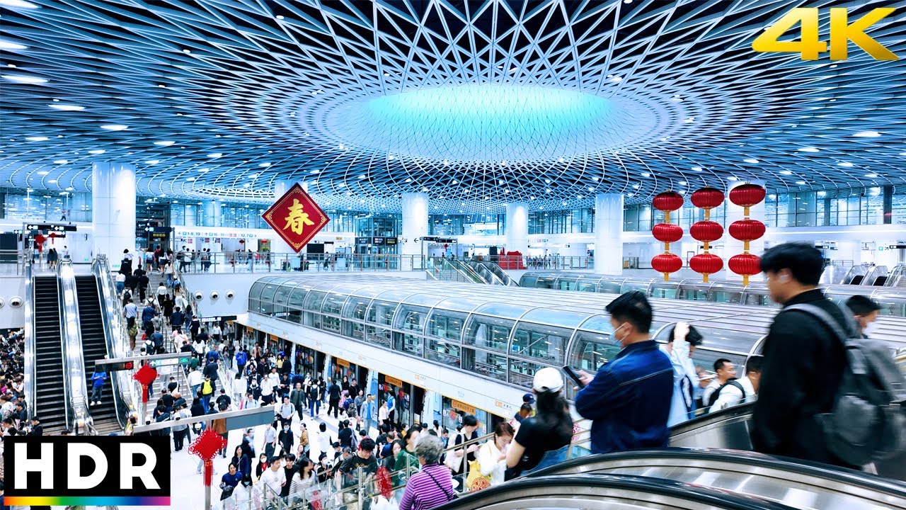 Самый футуристичный метрополитен Китая: Они уже живут в 2050 году!