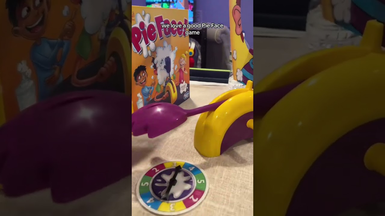 Perfect Gift: Laugh with Pie Face Game 