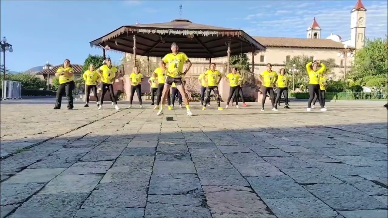 TU DAMA DE HIERRO REMIX  DANCE LOVERS  ZACATLAN... MARISELA