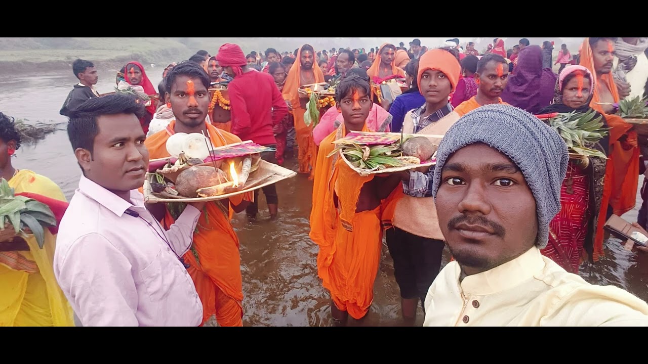 छठ पूजा के  गीत बहुत सुंदर है 