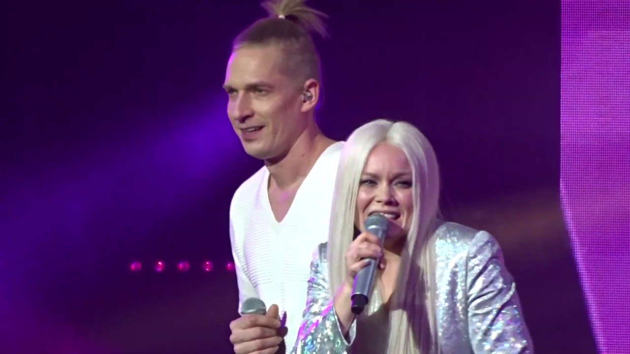Asa & Anna Puu - Taulu LIVE @ Hartwall Arena, 30.11.2019, Helsinki, Finland