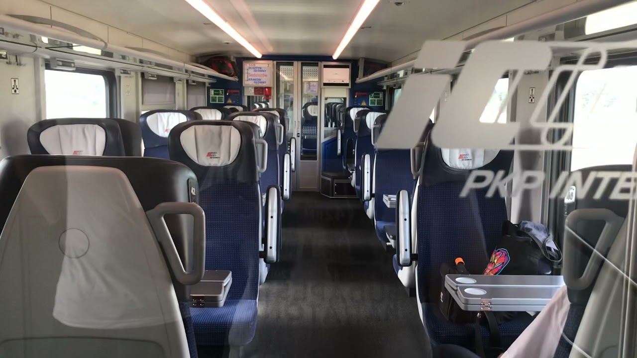 Przejście po składzie IC Orłowicz / ED 160 / Stadler flirt 3.
