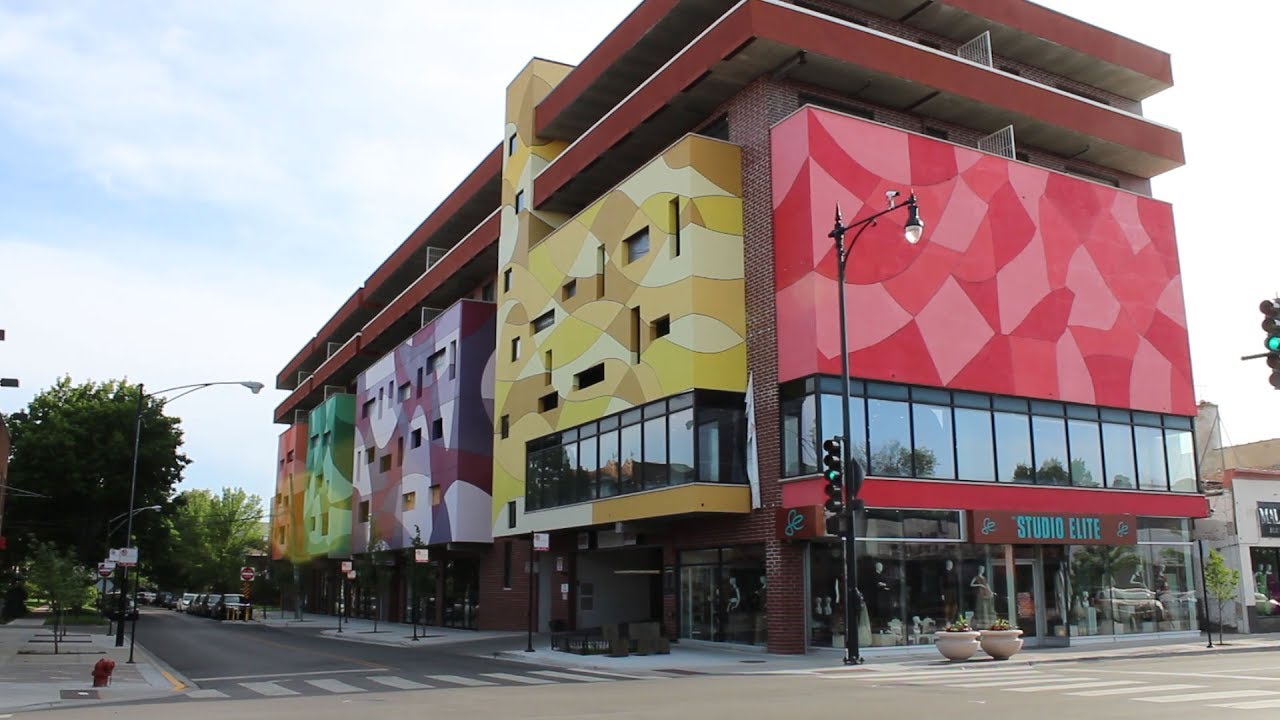 Around West Ridge: a Chicago neighborhood