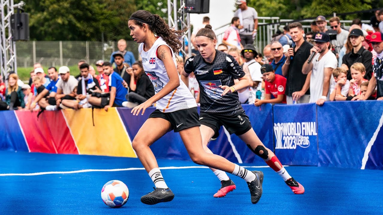 Germany vs UK - Semi Final Red Bull Four 2 Score World Final (Women) - Seven Futsal
