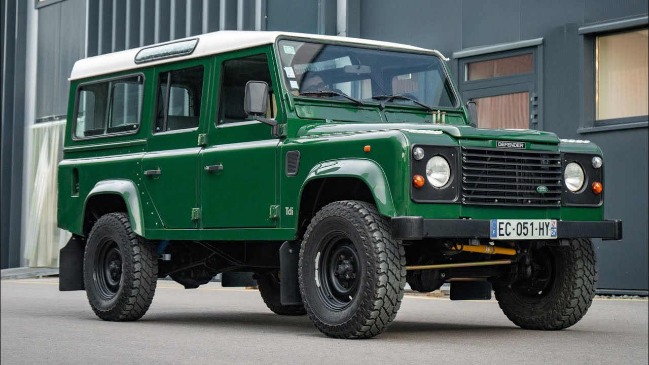 1996 Land Rover Defender D110 300TDI Green