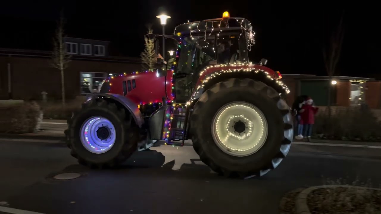 Traktoren Weihnachts Lichterfahrt Ganderkesee 2024
