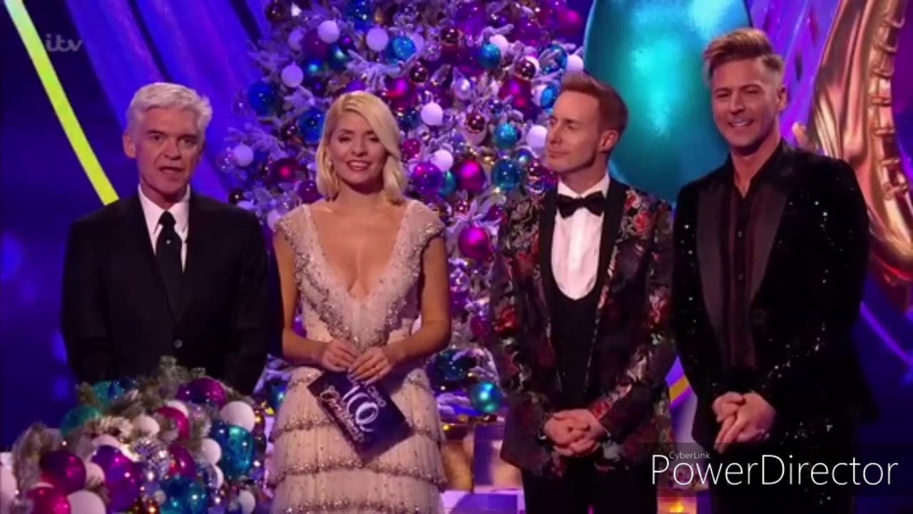Ray Quinn, Gemma Collins and Professionals Skaters skating in Dancing on Ice At Christmas (22/12/19)