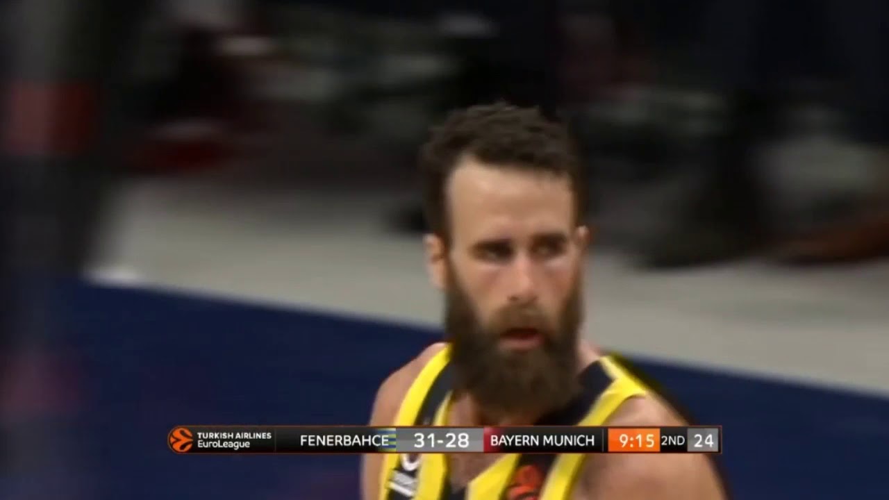 Luigi Datome 19 pts (Fenerbahce-Bayern Munich: 88-84)