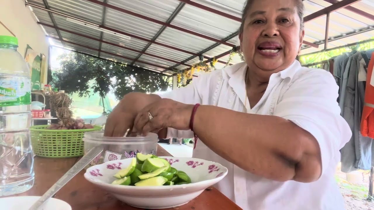 สมใจอยากเลยแชบคัก#อุ๋งอิ๋งเพชรบ้านแพง #food #dance 