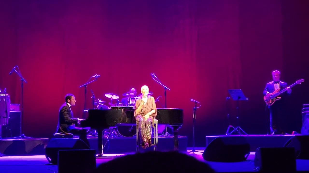Dionne Warwick - I Say a Little Prayer - Teatro Municipal - Rio de Janeiro - 27/10/2024
