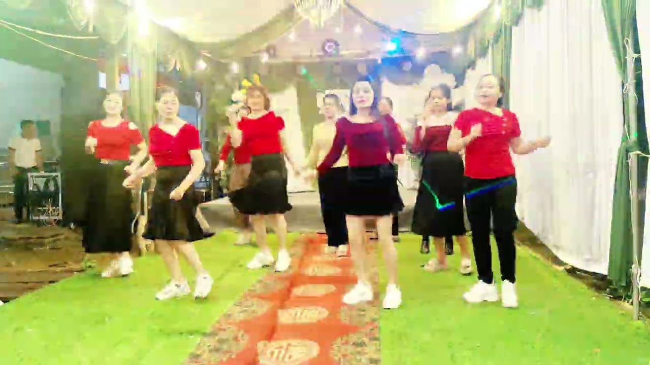 Hãy sống cho tuổi trẻ -nhảy dân vu  💕CLB phuc lam💕